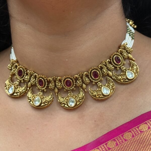 R1002 Kundan Necklace with Earrings