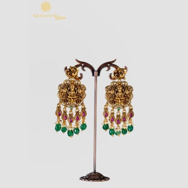 R1001 Premium Finish Lakshmi Pendant and Earrings. - Image 4