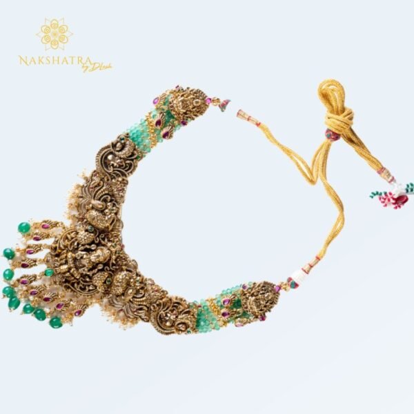 R1001 Premium Finish Lakshmi Pendant and Earrings. - Image 3