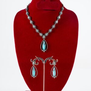 TT1004 Royal Victorian Neckpiece with Earrings