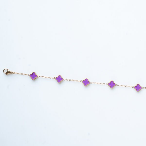 C1002 - Image 5