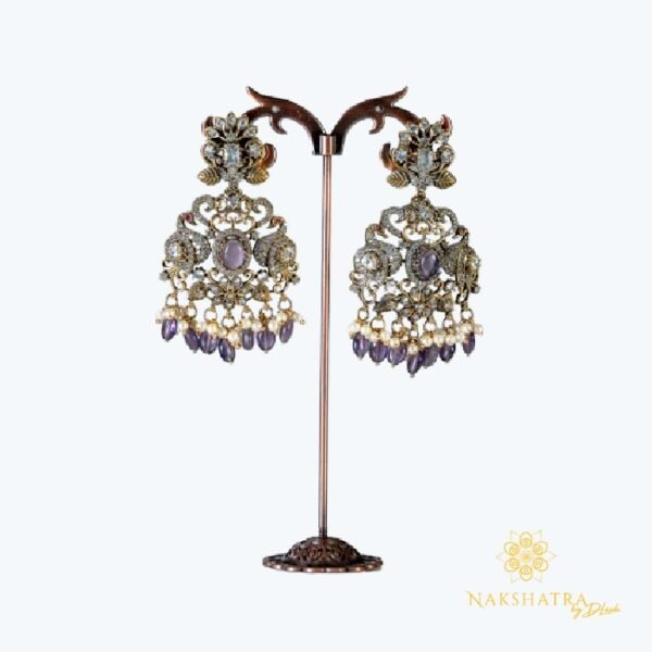 TT1005 Royal Victorian Neckpiece with Earrings - Image 2
