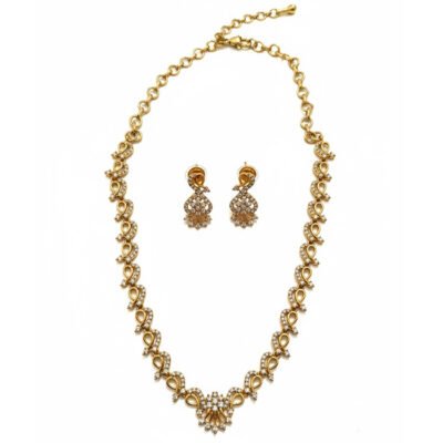 Regal Infinity Sparkle Necklace Set